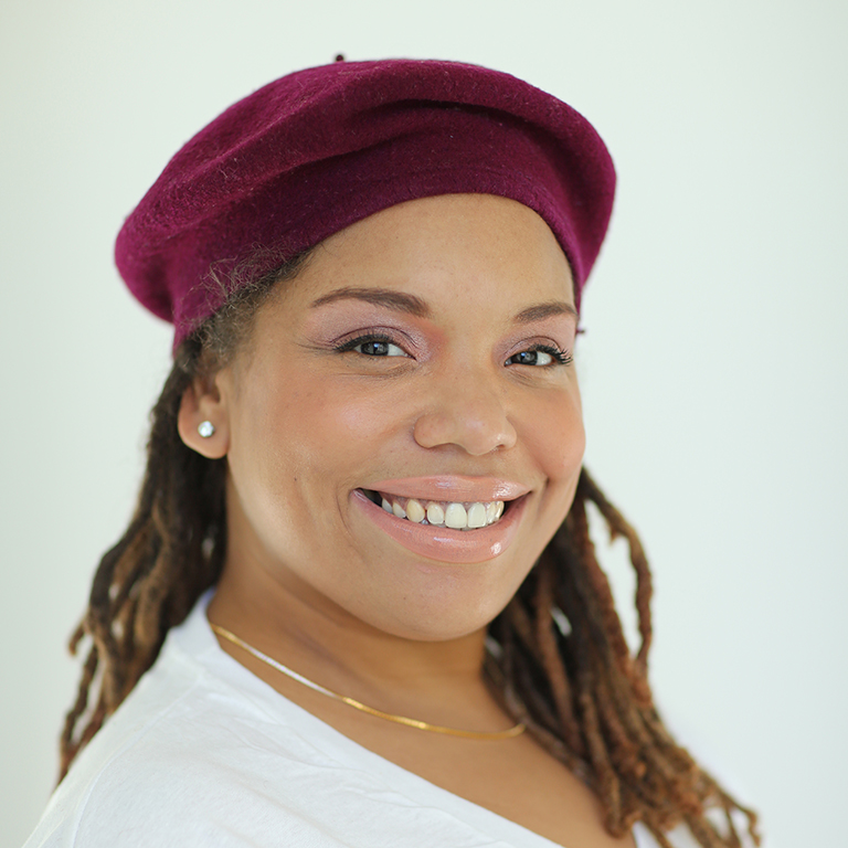 Nefertiti Morris, Costume Manager