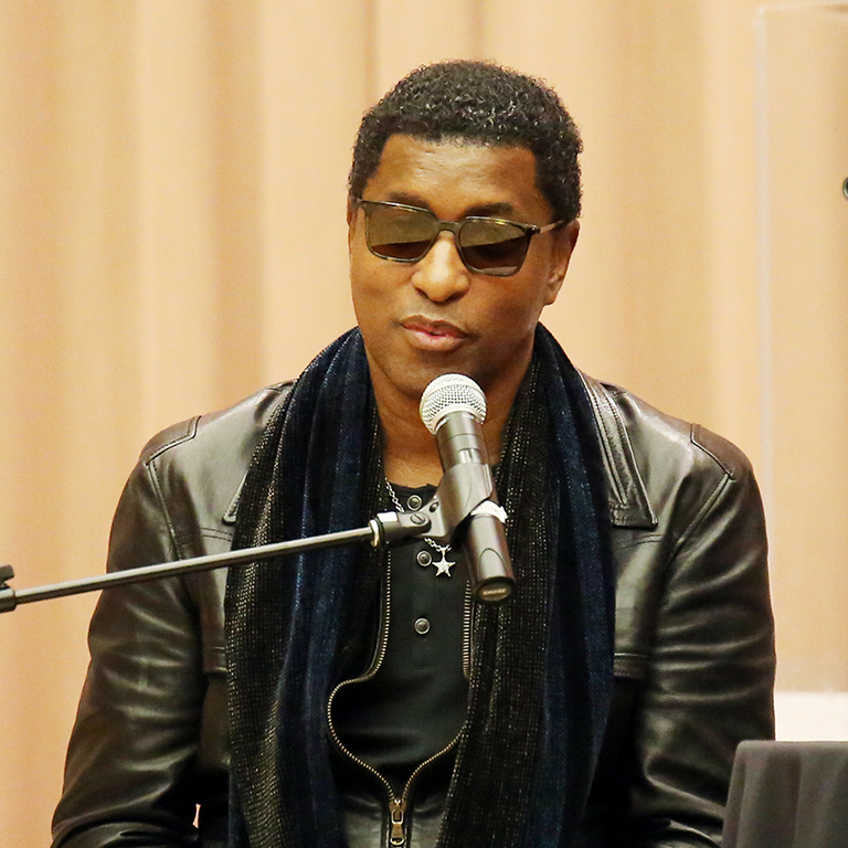 Kenneth 'Babyface' Edmonds speaks to students at IU